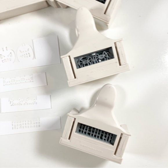 Martha Stewart Crafts Halloween Border Paper Punches Pumpkin Fence Spider Skull - Picture 15 of 16